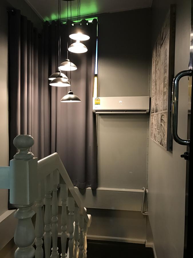 Add Home Hostel Vipavadee 42 Bangkok Luaran gambar