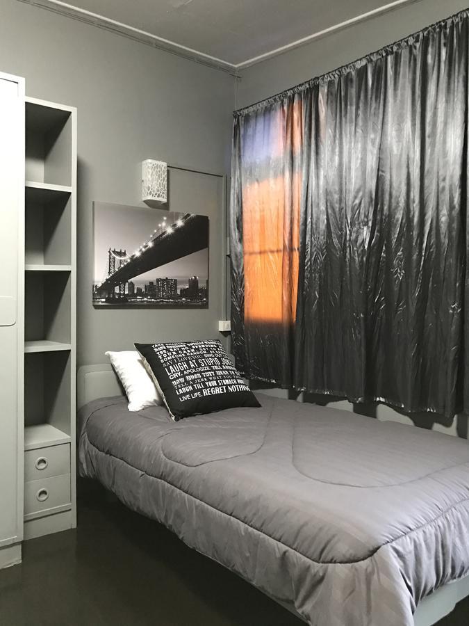 Add Home Hostel Vipavadee 42 Bangkok Luaran gambar