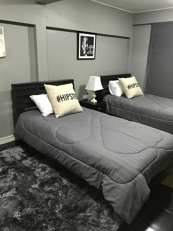 Add Home Hostel Vipavadee 42 Bangkok Luaran gambar